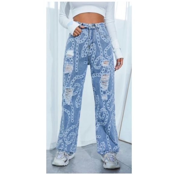 Jeans - Picture 2 of 15